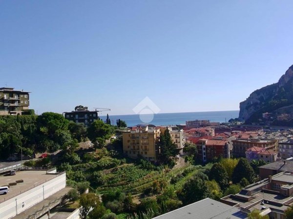 appartamento in vendita a Finale Ligure