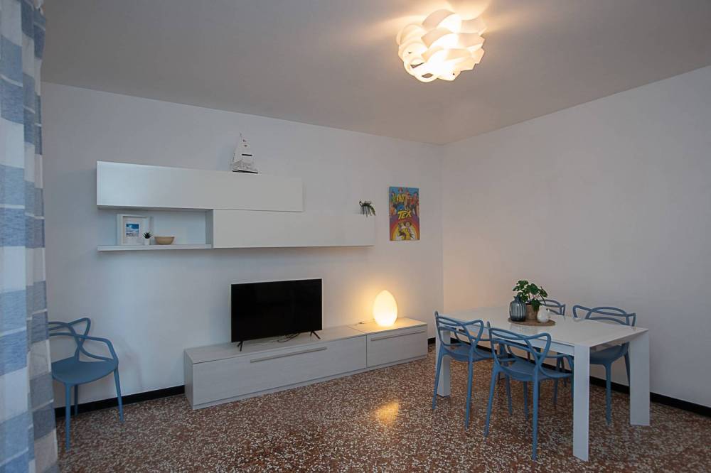 appartamento in vendita a Finale Ligure in zona Varigotti