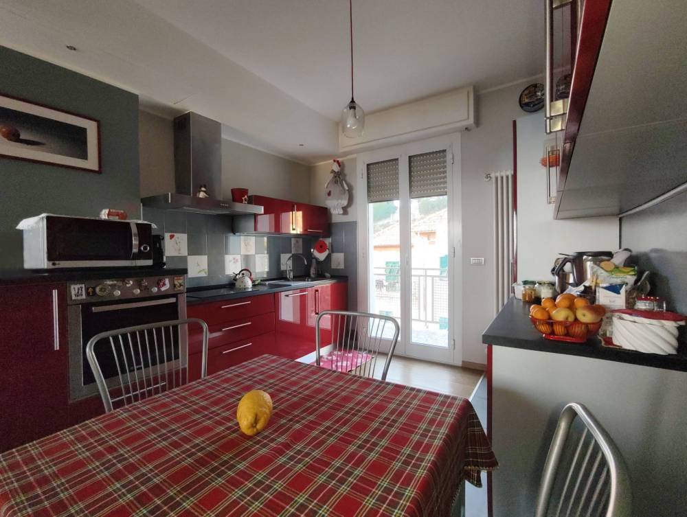 appartamento in vendita a Finale Ligure