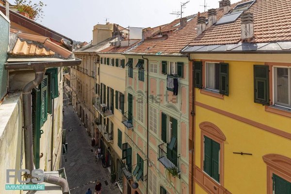 appartamento in vendita a Finale Ligure