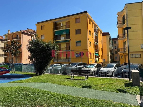 appartamento in vendita a Finale Ligure