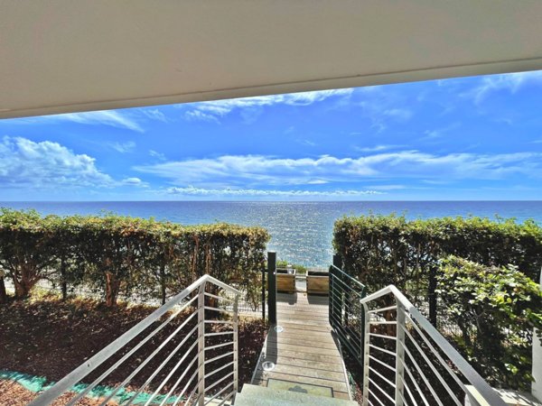 appartamento in vendita a Finale Ligure in zona Varigotti