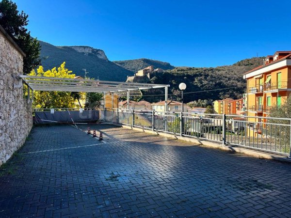 appartamento in vendita a Finale Ligure