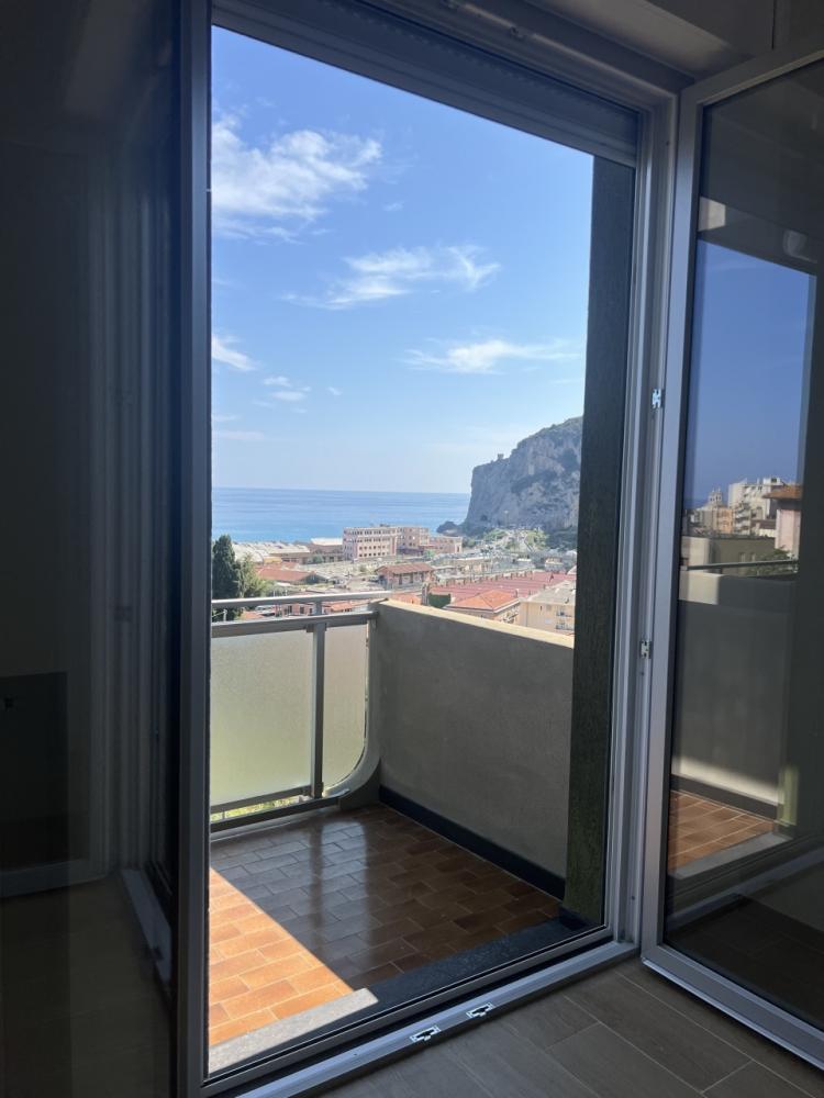 appartamento in vendita a Finale Ligure