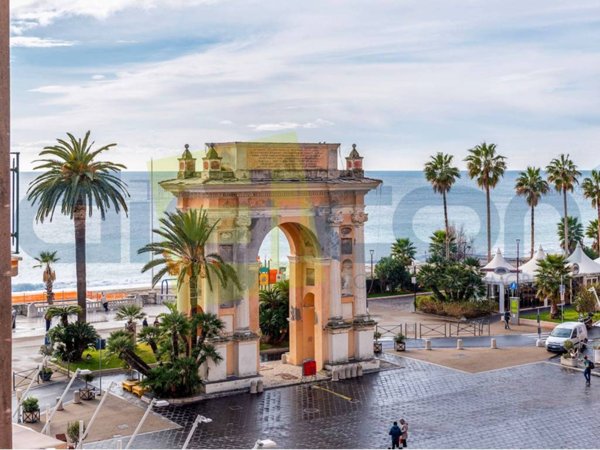 appartamento in vendita a Finale Ligure