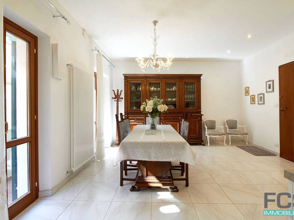 appartamento in vendita a Finale Ligure