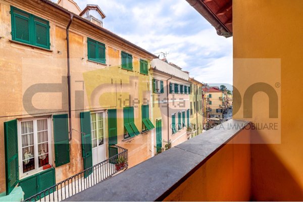 appartamento in vendita a Finale Ligure