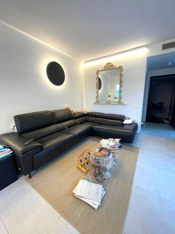 appartamento in vendita a Finale Ligure