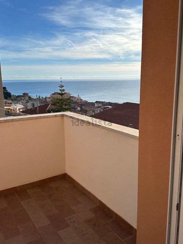 appartamento in vendita a Finale Ligure