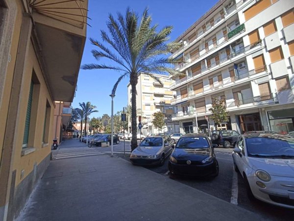 appartamento in vendita a Finale Ligure