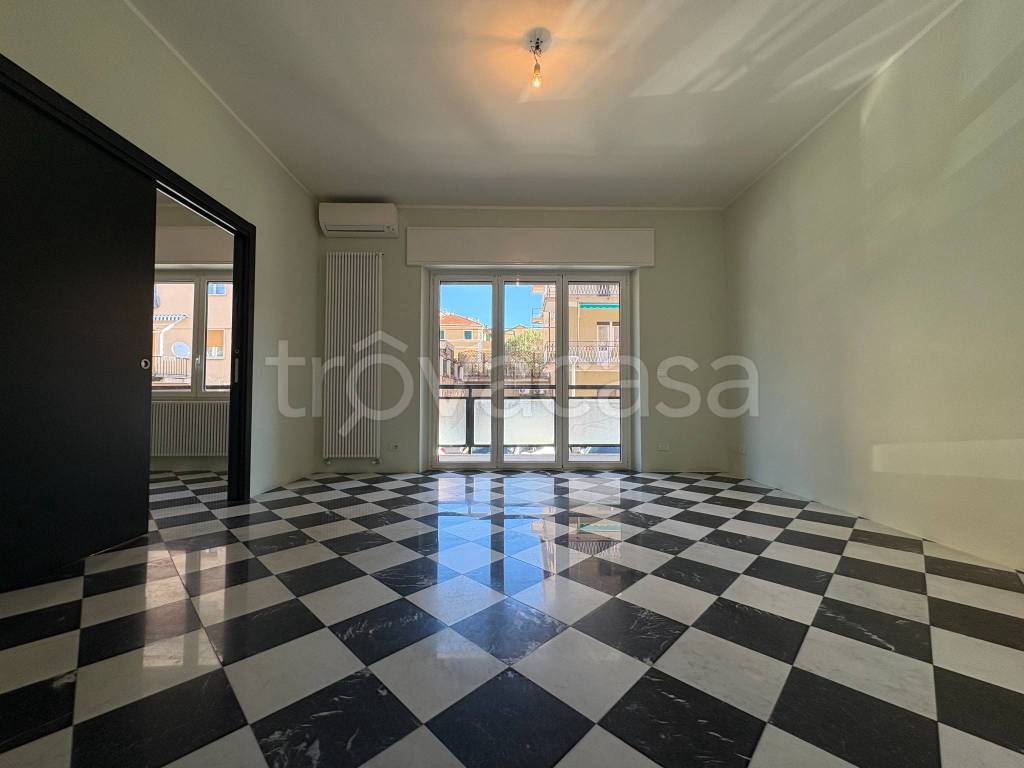 appartamento in vendita a Finale Ligure