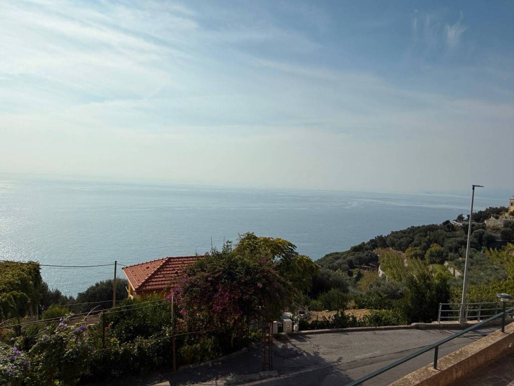 appartamento in vendita a Finale Ligure