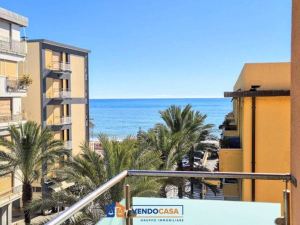 appartamento in vendita a Finale Ligure
