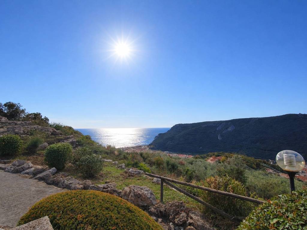 appartamento in vendita a Finale Ligure