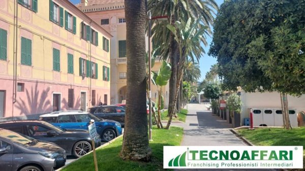 appartamento in vendita a Finale Ligure