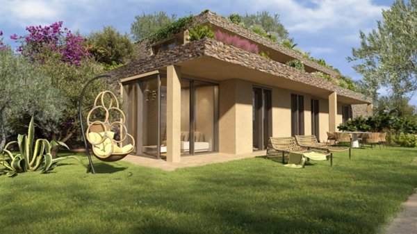 casa indipendente in vendita a Finale Ligure in zona Calvisio