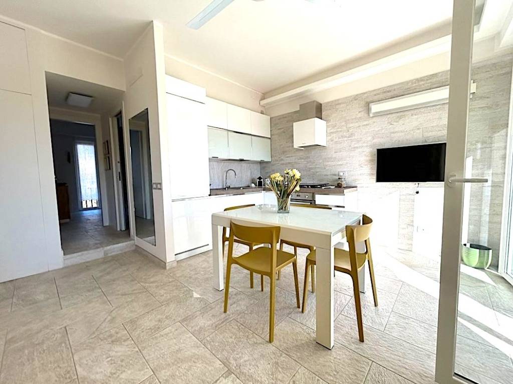 appartamento in vendita a Finale Ligure