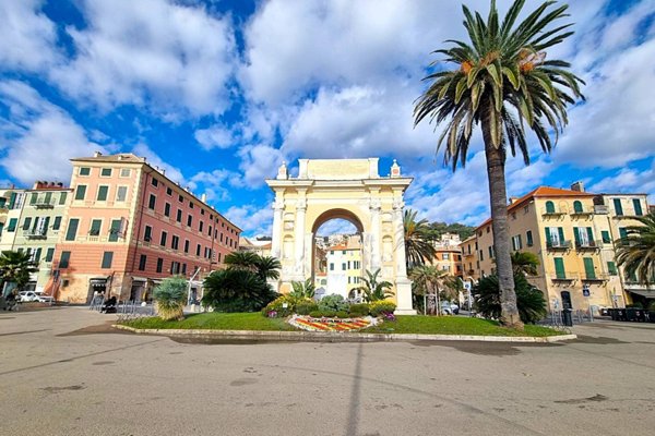 appartamento in vendita a Finale Ligure