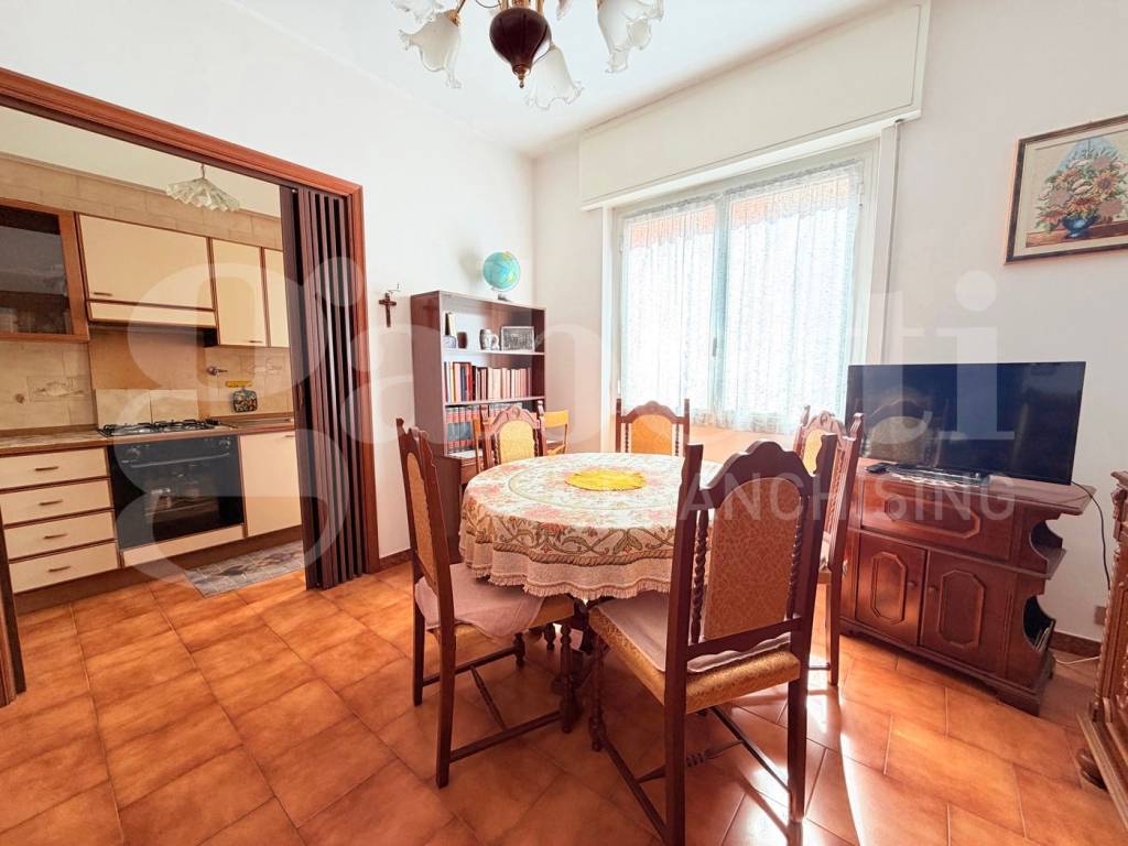 appartamento in vendita a Finale Ligure