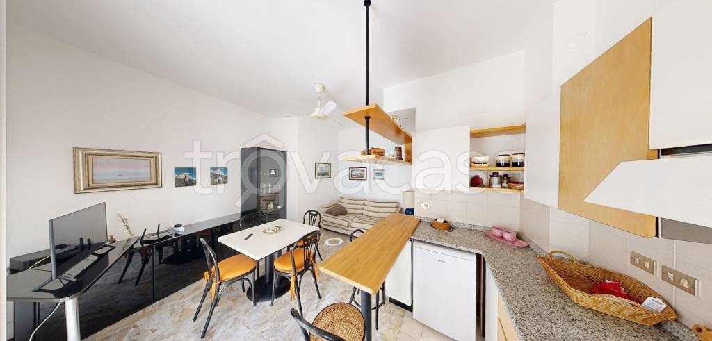 appartamento in vendita a Finale Ligure