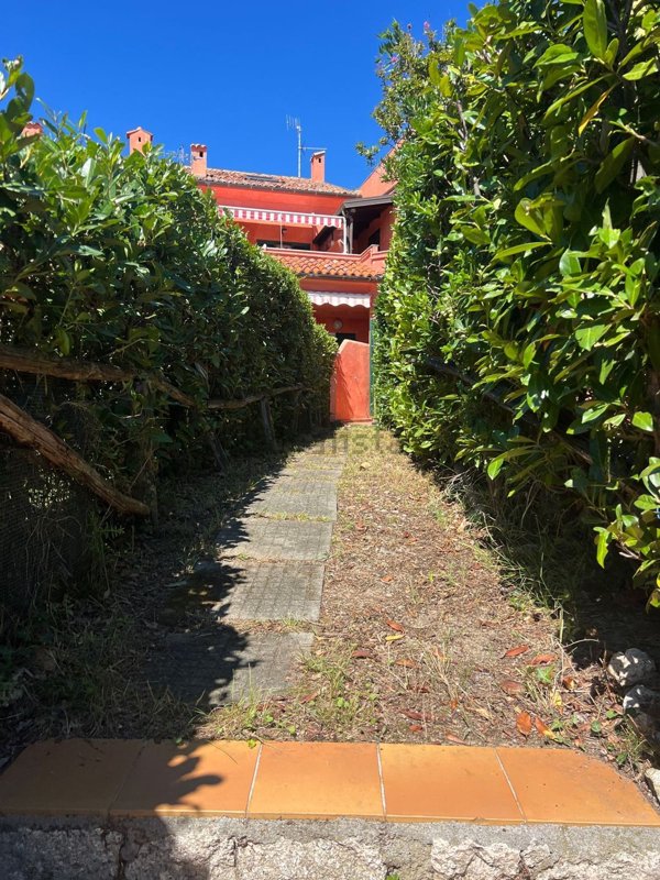 appartamento in vendita a Finale Ligure