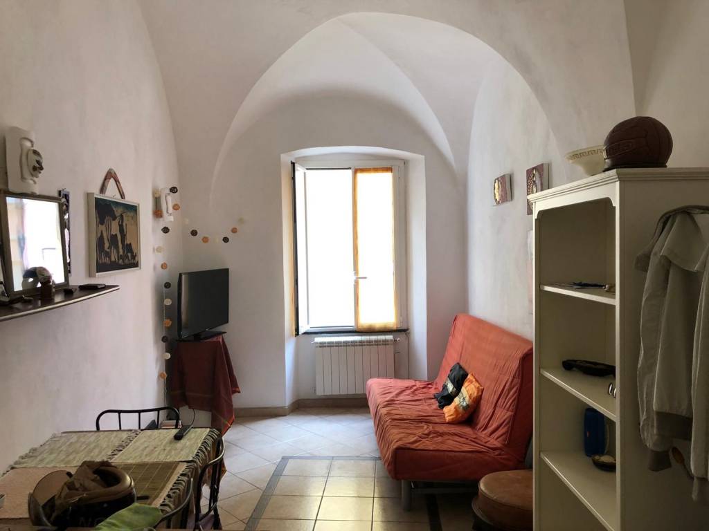 appartamento in vendita a Finale Ligure