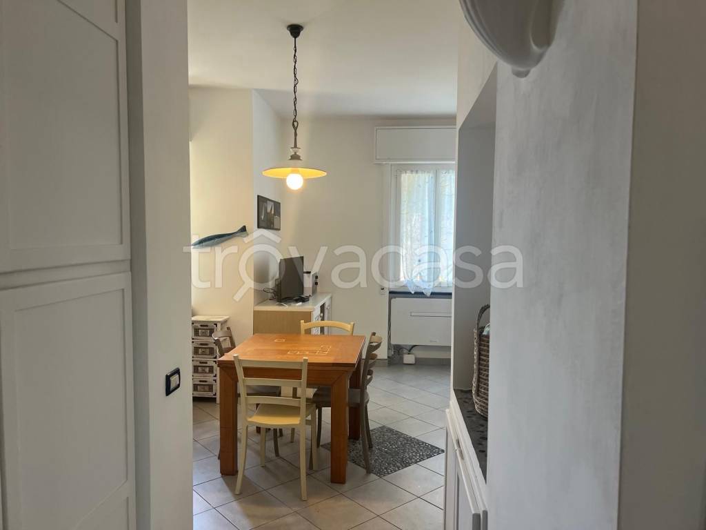 appartamento in vendita a Finale Ligure in zona Varigotti