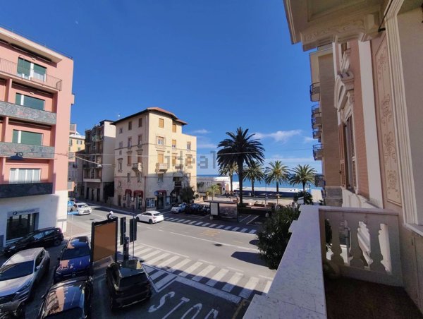 appartamento in vendita a Finale Ligure
