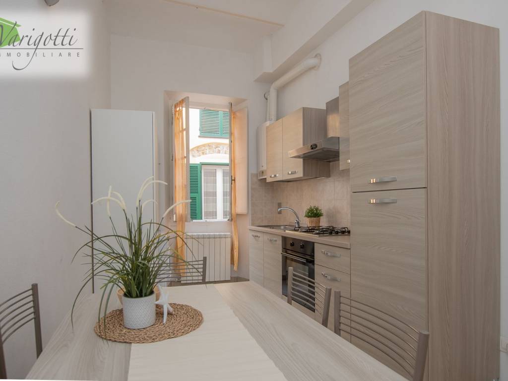 appartamento in vendita a Finale Ligure