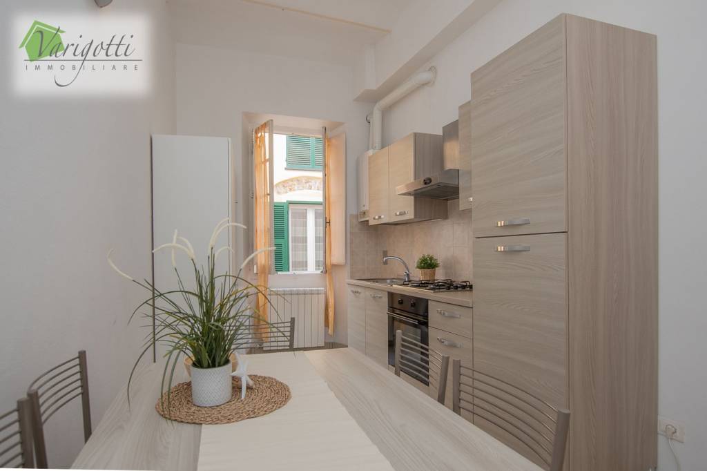 appartamento in vendita a Finale Ligure