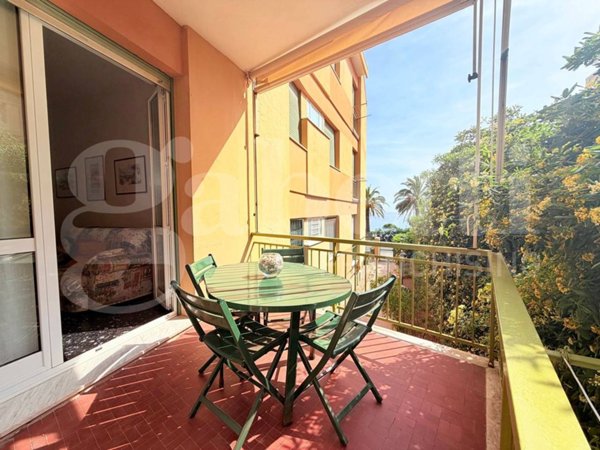 appartamento in vendita a Finale Ligure in zona Varigotti