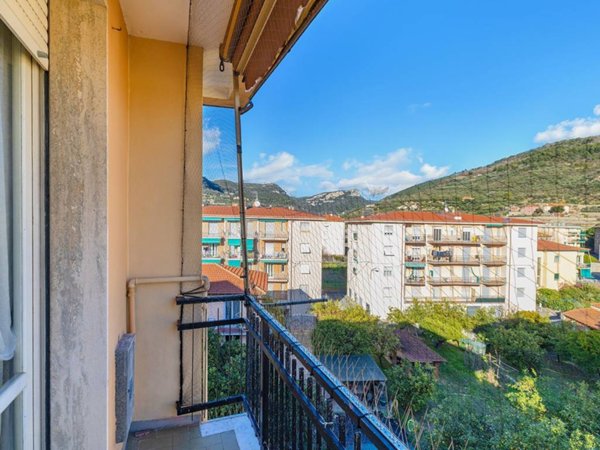 appartamento in vendita a Finale Ligure