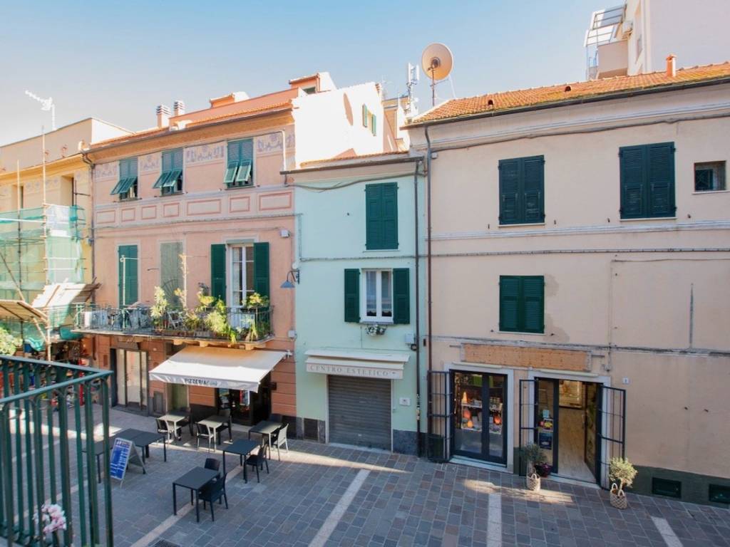 appartamento in vendita a Finale Ligure