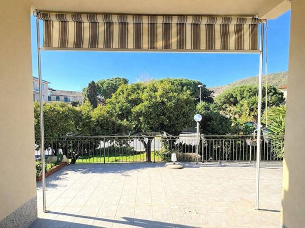appartamento in vendita a Finale Ligure