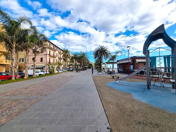 appartamento in vendita a Finale Ligure