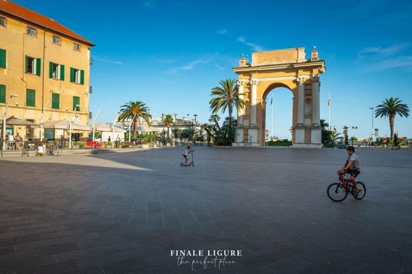 appartamento in vendita a Finale Ligure