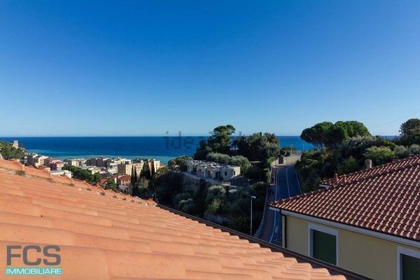 appartamento in vendita a Finale Ligure