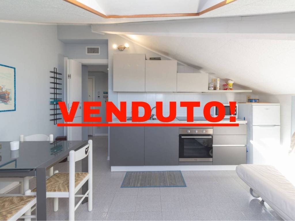 appartamento in vendita a Finale Ligure