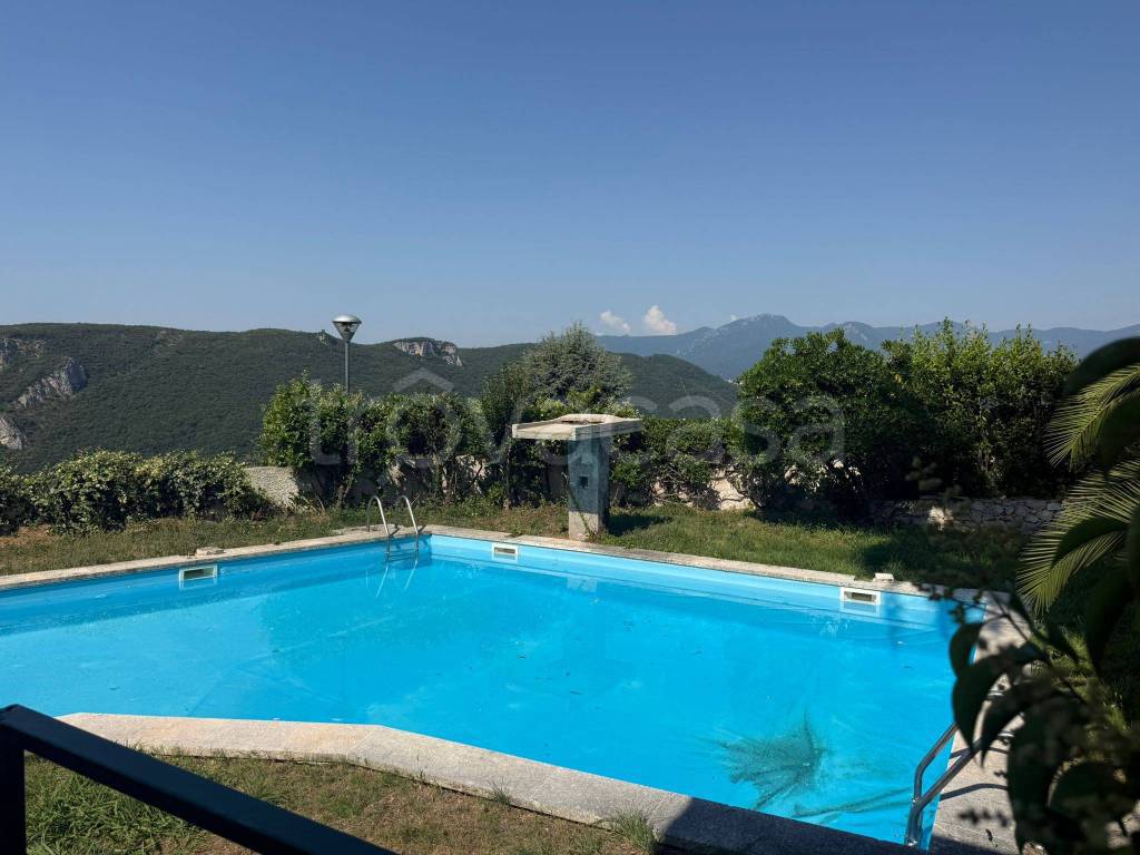 casa indipendente in vendita a Finale Ligure
