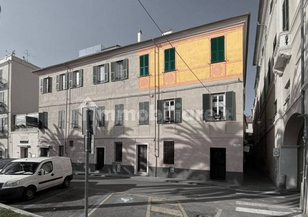 appartamento in vendita a Finale Ligure