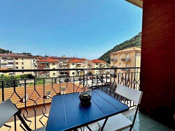 appartamento in vendita a Finale Ligure