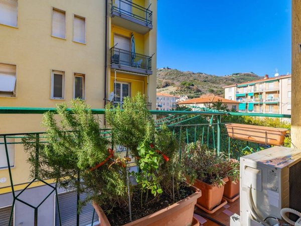 appartamento in vendita a Finale Ligure