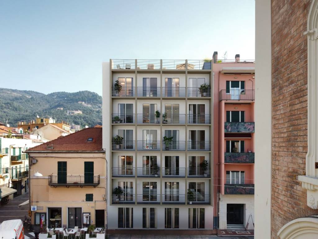 negozio in vendita a Finale Ligure