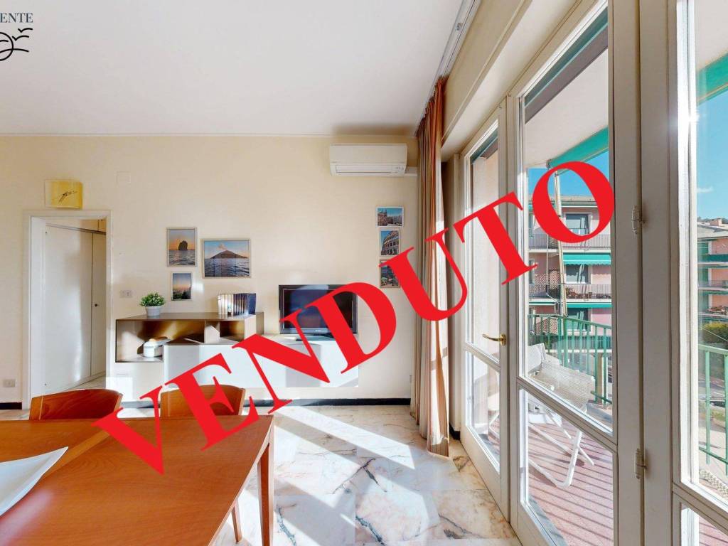 appartamento in vendita a Finale Ligure