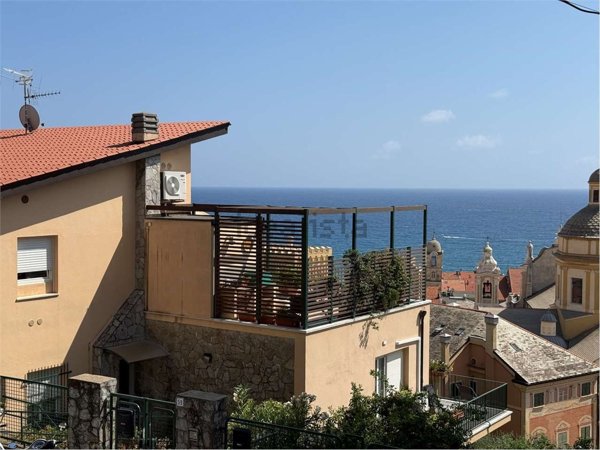 appartamento in vendita a Finale Ligure