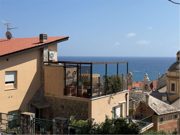 appartamento in vendita a Finale Ligure