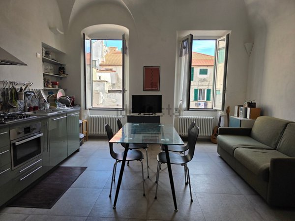 appartamento in vendita a Finale Ligure