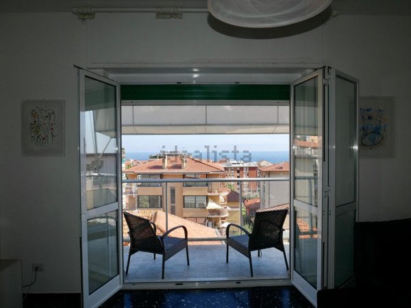 appartamento in vendita a Finale Ligure