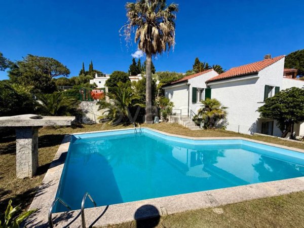 casa indipendente in vendita a Finale Ligure