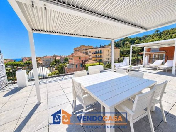 appartamento in vendita a Finale Ligure